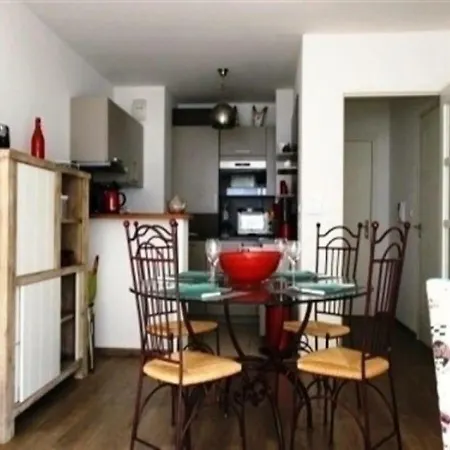 Proximite Mer Et Centre Ville سانت-بريفين-لي-بان